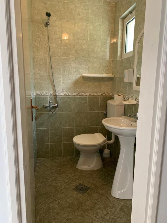 Apartments Adrian Ulcinj Zewnętrze zdjęcie