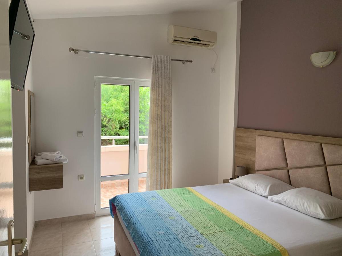 Apartments Adrian Ulcinj Zewnętrze zdjęcie