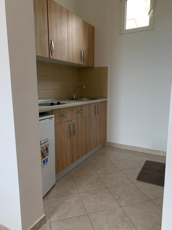 Apartments Adrian Ulcinj Zewnętrze zdjęcie